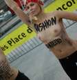 <p>Feministas dizem que indústria do sexo se esconde sob indústria da moda</p>  Foto: Daniela Fetzner / Especial para Terra