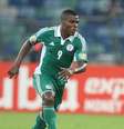 <p>Emmanuel Emenike, do Spartak Moscou, marcou dois gols, garantiu a vitória e deixou a Nigéria próxima de vaga para a Copa do Mundo</p>  Foto: Getty Images 
