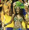Larissa Riquelme desfilou com "jogadores da Seleção" no Carnaval de 2011  Foto: Getty Images 