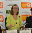 <p>Ministra Maria do Rosário entre Christopher Goulart, neto de Jango, e o perito da PF Amaury de Souza Júnior</p>  Foto: Valter Campanato / Agência Brasil
