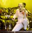 <p>O grupo mascarado Slipknot, liderado por Corey Taylor, foi a atração principal do primeiro dia do festival</p>  Foto: Ricardo Matsukawa / Terra