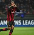 <p>Atacante Robinho já estava na mira do treinador da Seleção Brasileira há cerca de um mês e foi elogiado por sua versatilidade em campo</p>  Foto: AFP