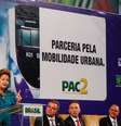 Presidente Dilma Rousseff durante cerimônia de anúncio de investimentos do PAC Mobilidade Urbana em São Paulo  Foto: Roberto Stuckert Filho/PR / Divulgação