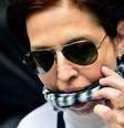 <p>Durante o ato, manifestantes taparam a boca com fitas pretas</p>  Foto: Daniel Ramalho / Terra