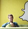 Aos 23 anos, CEO do Snapchat ainda vive com o pai e diz que só se mudará quando for "chutado para fora"  Foto: AP