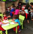 <p>Pais que potam pelo <em>homeschooling </em>desejam estar mais envolvidos e presentes na criação dos filhos</p>  Foto: Mariana Della Barba / BBC News Brasil
