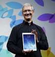 <p>A nova versão do gadget pode incluir um revestimento antirreflexo para facilitar a leitura</p>  Foto: AP