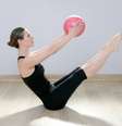<p>O pilates elimina dores crônicas, reeduca a postura e retarda o envelhecimento</p>  Foto: Getty Images 