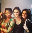 Gaby postou foto no Instagram ao lado das atrizes Isabelle Drummond e Bruna Marquezine antes do desfile da Coca-Cola  Foto: Instagram / Reprodução