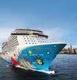 Melhor navio novo - Primeira embarcação da classe que leva seu nome, o Breakaway, da Norwegian Cruise Line, inaugurou novidades como o Waterfront, uma área em estilo calçadão de beira de praia, com restaurantes e bares. Baseada em Nova York, a embarcação leva a marca da cidade já no casco e oferece diversas atrações  Foto: Norwegian Cruise Line/Divulgação