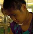 Garota de 13 anos chegou ao hospital após ter passado seis dias em meio aos escombros de sua casa  Foto: BBC News Brasil