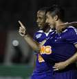 <p>Contratado em troca por Diego Souza, Willian ganhou espaço no elenco celeste e foi destaque na campanha do título</p>  Foto: Agif / Gazeta Press