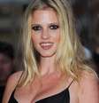 Lara Stone - A top holandesa está em as dez modelos mais bem pagas do mundo. Dona de dentes separados, acabou de ter seu primeiro filho e foi anunciada como porta-voz de uma das maiores empresas de cosméticos do mundo.  Foto: Getty Images 