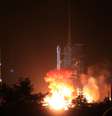 China lança sonda em direção à Lua  Foto: AP