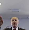 <p>Mantega afirmou nesta terça-feira que a economia brasileira está numa trajetória de expansão gradual que deve continuar nos próximos trimestres</p>  Foto: Nacho Doce / Reuters
