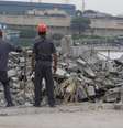 <p>Corpo de Bombeiros prossegue nesta quarta nas buscas ao operário Edenílson Jesus Santos</p>  Foto: Bruno Santos / Terra