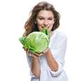 Vegetais escuros, como acelga, couve e espinafre são os mais ricos em cálcio, que é responsável por dentes fortes e sadios  Foto: Shutterstock