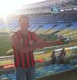Ex-vereador Juliano Borghetti foi visto em fotos da confusão entre torcedores do Atlético-PR e Vasco  Foto: Facebook / Reprodução