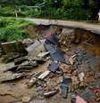 <p>Em Nova Iguaçu, 1,9 mil famílias foram atendidas em 36 pontos de apoio, de quarta-feira até hoje</p>  Foto: Daniel Ramalho / Terra