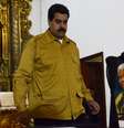 Maduro presta homenagem a Mandela durante missa em Caracas  Foto: AFP