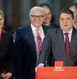 <p>Sigmar Gabriel anuncia em Berlim o resultado da vota&ccedil;&atilde;o interna do SPD</p>  Foto: AP