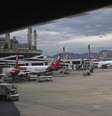 <p>Aeronaves fotografadas no aeroporto de Gale&atilde;o no Rio de Janeiro</p>  Foto: Ricardo Moraes / Reuters