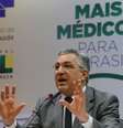 Segundo Padilha, objetivo do Ministério da Saúde é atingir a meta do Programa Mais Médicos de oferecer vagas de residência para todos os graduados em Medicina até 2018  Foto: Antonio Cruz / Agência Brasil