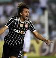 <p>Zagueiro disse que Corinthians &eacute; prioridade, mas n&atilde;o "exclusividade"</p>  Foto: Terra