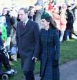 <p>Kate Middleton e Príncipe William durante evento de Natal</p>  Foto: Getty Images 