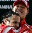 Felipe Massa postou foto em que abraça o ex-companheiro de equipe, Michael Schumacher  Foto: Instagram / Reprodução