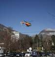 <p>Equipe de socorro precisou interromper trajeto para primeiro atendimento a alemão</p>  Foto: AP