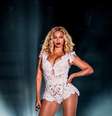 <p>Beyoncé é do tipo 'pera', com volume maior no bumbum e coxas</p>  Foto: Getty Images 