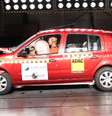 O Clio melhorou seu desempenho com os dois airbags  Foto: Divulgação