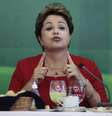 Presidente Dilma Rousseff fala com jornalistas durante café da manhã com jornalistas em Brasília, 18 de dezembro de 2013. Dilma disse nesta segunda-feira que seu governo tem feito um "grande esforço" para que a inflação convirja para o centro da meta estabelecida pelo governo, que é de 4,5 por cento ao ano. 18/12/2013  Foto: Ueslei Marcelino / Reuters