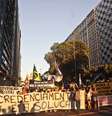 <p>Alunos da Universidade Gama Filho (UGF) realizam protesto contra o descredenciamento da institui&ccedil;&atilde;o pelo Minist&eacute;rio da Educa&ccedil;&atilde;o (MEC), na Avenida Presidente Vargas, no Rio de Janeiro (RJ)</p>  Foto: Ariel Subirá / Futura Press