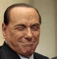 <p>Ex-premi&ecirc; da It&aacute;lia Silvio Berlusconi durante o lan&ccedil;amento do livro "Sale, Zucchero e Caffe" (Sal, A&ccedil;ucar e Caf&eacute;), do jornalista Bruno Vespa, em Roma</p>  Foto: Remo Casilli / Reuters