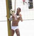<p>Ronaldinho Gaúcho tem um camarote em Salvador</p>  Foto: Jeferson Ribeiro / Agnews