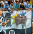 Edinho fica próximo de retorno aos titulares do Grêmio  Foto: Lucas Uebel/Grêmio FBPA / Divulgação