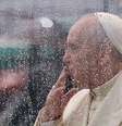 Papa Francisco na audiência desta quarta na Praça São Pedro  Foto: AFP
