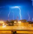 O Brasil conta com uma grande incidência de raios, especialmente na região Sudeste, no litoral e na Amazônia  Foto: Shutterstock