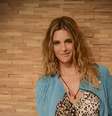 Fernanda Lima - Bem despojada, Fernanda lembra o estilo parafina com um toque pouco mais leve. Cabelo bem loiro alvoroçado para dar volume traduz o estilo beach girl  Foto: Instagram/Reprodução