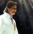 <p>Roberto Carlos durante show no MSC Preziosa, navio que leva aos fãs o projeto Emoções em Alto Mar</p>  Foto: Osmar Portilho / Terra