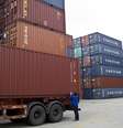 <p>Em 2014, o País registrou o primeiro déficit comercial desde 2000</p>  Foto: Aly Song / Reuters