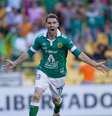 <p>Boselli comemora depois de abrir o placar na vitória do León sobre o Flamengo</p>  Foto: Reuters