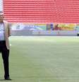 <p>Custo total do Estádio Nacional pode chegar a R$ 1,9 bilhão</p>  Foto: AFP