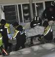 Equipe de resgate retira o corpo de um estudante universitário dos escombros do resort  Foto: Reuters