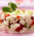 Compostas por peixes, que são cozidos no limão e temperados com pimenta, cebola roxa e coentro, as receitas de ceviche são leves, nutritivas e muito saborosas  Foto: Shutterstock 