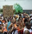 <p>Os garis amea&ccedil;am entrar em greve por melhores condi&ccedil;&otilde;es de trabalho, reajuste salarial, vale-refei&ccedil;&atilde;o e pagamento de horas extras; Justi&ccedil;a&nbsp;declarou a "abusividade e ilegalidade" da&nbsp;paralisa&ccedil;&atilde;o da categoria</p>  Foto: Agência Brasil