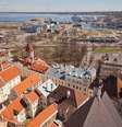 Ponto de parada de diversos cruzeiros, Tallinn oferece ao cruzeirista a sensação de estar dentro de volta ao mundo medieval  Foto: Shutterstock