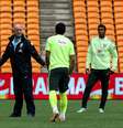 <p>Luiz Felipe Scolari definiu Rafinha e Fernandinho para pegar a África do Sul como testes</p>  Foto: Jefferson Bernardes / Vipcomm